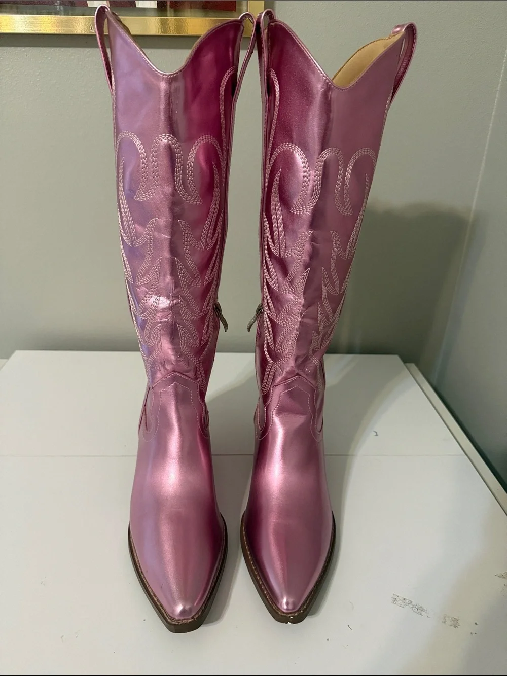 These Three Women's Pink Metallic Western Knee-High Boots.  Size 7.5